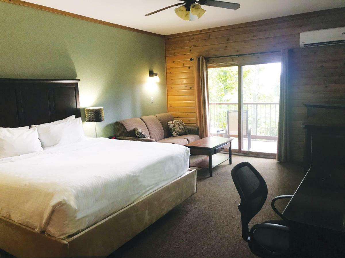 Oakwood 4*